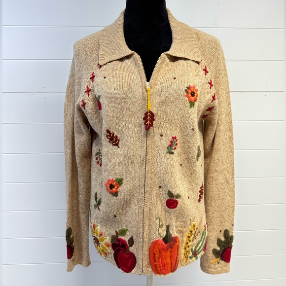 Tiara International Sweaters - Tiara Harvest Embroidered Knit Cardigan Sweater Tan Autumnal appliqués Sz Medium